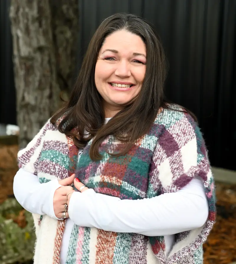 Teresa Cremeans Headshot2